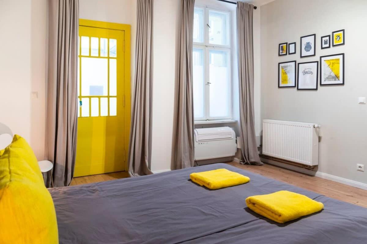 Spacious Two Br Plus Ac Plus Selfcheckin Berlin Exterior photo